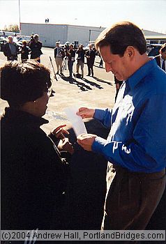 Politics Al Gore Motorcade (Portland, Oregon)