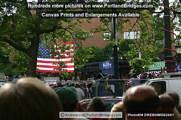 John Kerry Rally, Portland, Pioneer Courthouse Square, 2004
