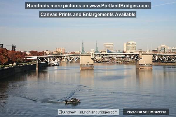 Morrison Bridge, Willamette River (Portland, Oregon)