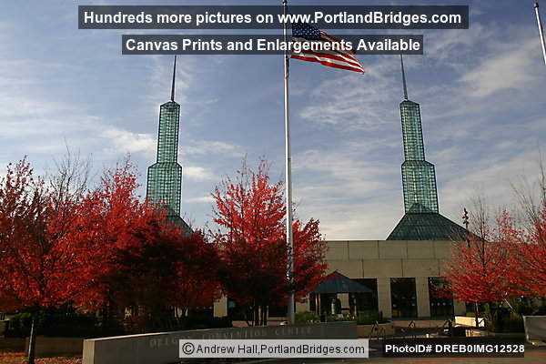 Oregon Convention Center, Fall Leaves, Flag (Portland, Oregon)