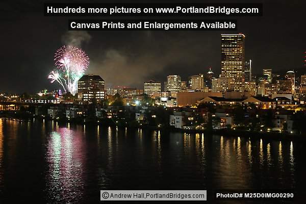 Rose Festival 2012 Fireworks, Memorial Day (Portland, Oregon)