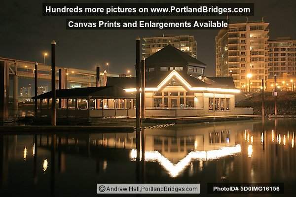 Riverplace Marina, Night, Reflections, Marina Fish House (formerly Newport Bay) on the water (Portland, Oregon)