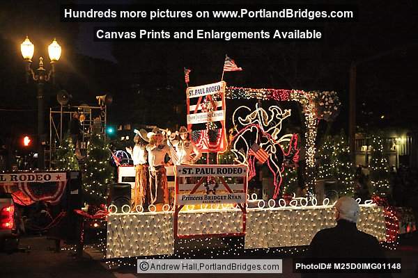 Starlight Parade 2012: St. Paul Rodeo Float (Portland, Oregon)
