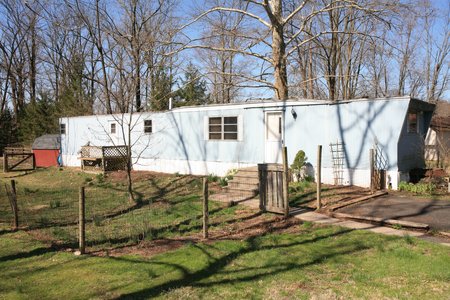 Exterior Pic 2